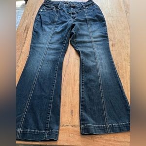 JUDY BLUE 18W Yolk Detail Jeans - STYLE NUMBER JB8897 HIGH RISE FRONT SEAM FLAIR